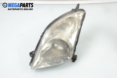 Фар за Suzuki Swift III Hatchback (02.2005 - 10.2010), хечбек, позиция: лява