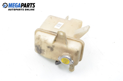 Казанче за антифриз за Mazda MPV II Minivan (08.1999 - 02.2006) 2.0 DI, 136 к.с.