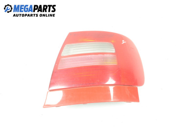 Стоп за Audi A4 Sedan B5 (11.1994 - 09.2001), седан, позиция: дясна