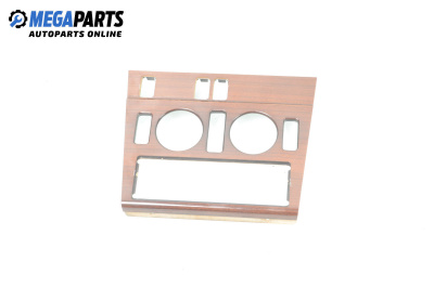 Централна конзола за Mercedes-Benz C-Class Sedan (W202) (03.1993 - 05.2000)