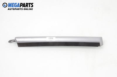 Интериорна лайсна за Opel Astra H GTC (03.2005 - 10.2010), 2+1 вр., хечбек