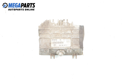 Компютър двигател за Volkswagen Polo Hatchback II (10.1994 - 10.1999) 50 1.0, 50 к.с., № Bosch 0 261 203 931/932