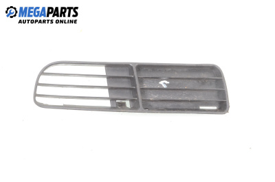 Решетка в броня за Volkswagen Polo Hatchback II (10.1994 - 10.1999), хечбек, позиция: предна