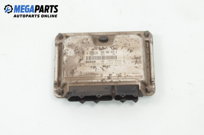 Компютър двигател за Volkswagen Golf IV Variant (05.1999 - 06.2006) 1.4 16V, 75 к.с., № Bosch 0 261 206 826