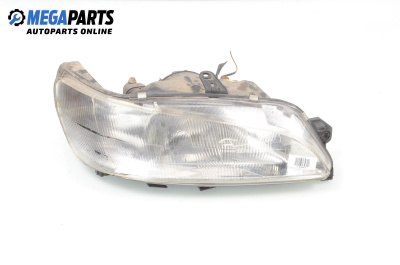 Фар за Peugeot 306 Hatchback (01.1993 - 10.2003), хечбек, позиция: дясна