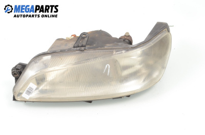 Фар за Peugeot 306 Hatchback (01.1993 - 10.2003), хечбек, позиция: лява