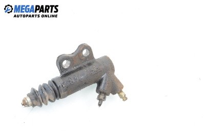 Долна помпа за съединител за Kia Carnival I Minivan (06.1998 - 10.2001)