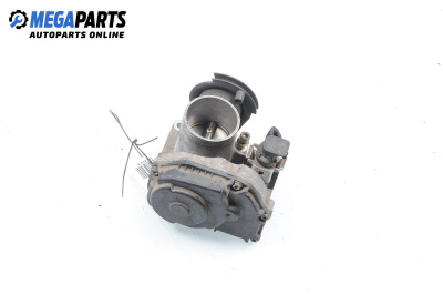 Дроселова клапа за Volkswagen Polo Hatchback II (10.1994 - 10.1999) 60 1.4, 60 к.с.