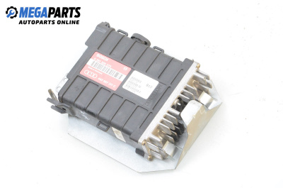 Компютър двигател за Audi 80 Sedan B4 (09.1991 - 12.1994) 2.0, 90 к.с., № Bosch 0 261 200 273