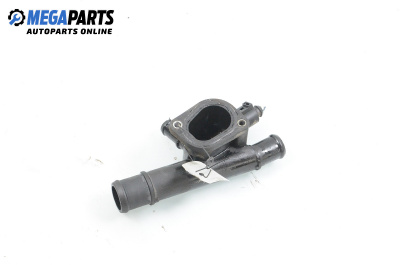 Корпус на термостат за Volkswagen Golf IV Variant (05.1999 - 06.2006) 1.9 TDI 4motion, 90 к.с., № 038121133