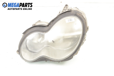 Фар за Mercedes-Benz C-Class Sedan (W203) (05.2000 - 08.2007), седан, позиция: лява