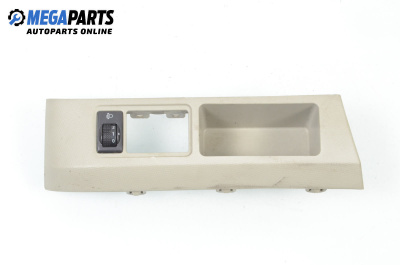 Интериорна пластмаса за Nissan Micra III Hatchback (01.2003 - 06.2010), 4+1 вр., хечбек, позиция: предна