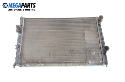 Воден радиатор за Volkswagen Passat II Sedan B3, B4 (02.1988 - 12.1997) 2.0, 115 к.с.