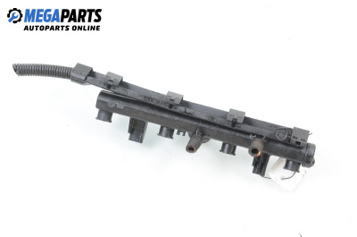 Бензинова рейка за Volkswagen Polo Hatchback III (10.1999 - 10.2001) 1.4, 60 к.с., № Bosch 0 280 151 071