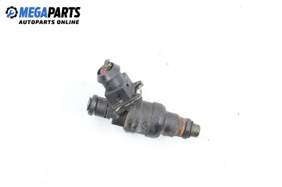 Дюза бензин за Audi A4 Sedan B5 (11.1994 - 09.2001) 1.8 T quattro, 150 к.с., № 058133551