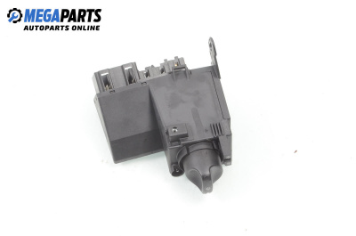 Ключ светлини  за Mercedes-Benz CLK-Class Coupe (C208) (06.1997 - 09.2002)