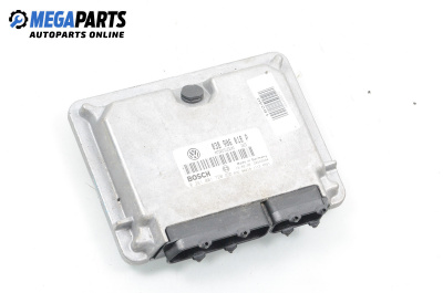 Компютър двигател за Volkswagen Passat III Sedan B5 (08.1996 - 12.2001) 1.9 TDI, 110 к.с., № Bosch 0 281 001 720