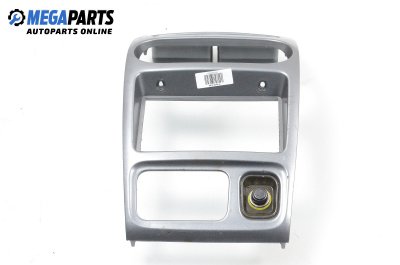 Централна конзола за Daihatsu Sirion Hatchback I (04.1998 - 04.2005)