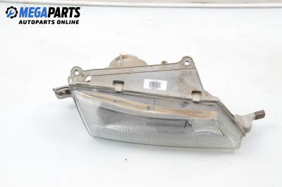 Фар за Daewoo Nexia Sedan (02.1995 - 06.2008), седан, позиция: дясна