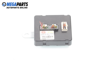 Модул за Kia Carnival II Minivan (01.1999 - 09.2007), № OK54A 67 720