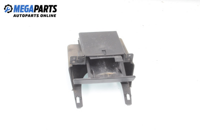 Пепелник за Peugeot 307 Hatchback (08.2000 - 12.2012)