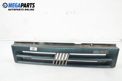 Решетка за Fiat Uno Hatchback (01.1983 - 06.2006), хечбек, позиция: предна