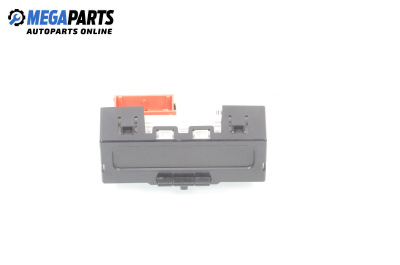 Часовник за Renault Megane II Hatchback (07.2001 - 10.2012)