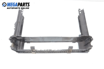 Стойка на радиатора за BMW 5 Series E60 Sedan E60 (07.2003 - 03.2010) 530 d, 218 к.с.