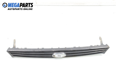 Решетка за Ford Focus I Estate (02.1999 - 12.2007), комби, позиция: предна