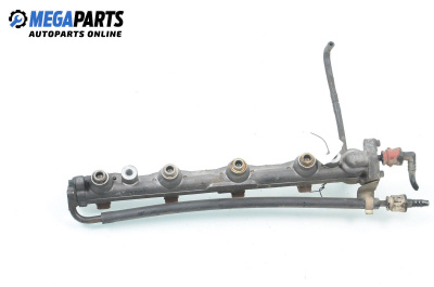 Бензинова рейка с дюзи за Ford Fiesta IV Hatchback (08.1995 - 09.2002) 1.25 i 16V, 75 к.с.