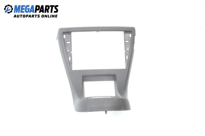 Централна конзола за Citroen C4 Hatchback I (11.2004 - 12.2013)