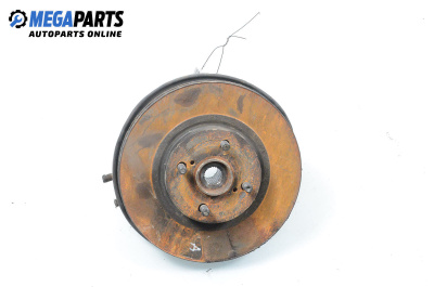 Шенкел главина за Toyota Corolla E12 Hatchback (11.2001 - 02.2007), позиция: предна, дясна