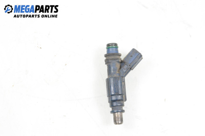 Дюза бензин за Toyota Yaris Hatchback I (01.1999 - 12.2005) 1.0 16V, 68 к.с., № 23250-0J010