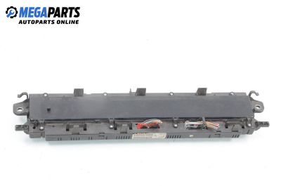 Километраж за Renault Scenic II Minivan (06.2003 - 07.2010) 2.0 (JM05, JM0U, JM1N, JM1U, JM2V), 135 к.с.