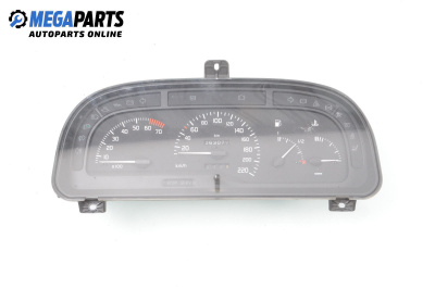 Километраж за Renault Laguna I Hatchback (11.1993 - 08.2002) 1.8 (B56S/T/0), 90 к.с.