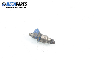 Дюза бензин за Mazda Xedos 6 Sedan (01.1992 - 10.1999) 1.6 16V, 107 к.с.