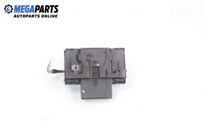 Четец с карта за Renault Scenic II Minivan (06.2003 - 07.2010), № 8200125077