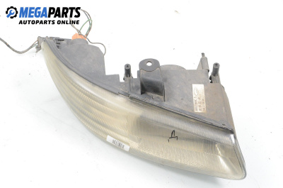 Фар за Chrysler Voyager Minivan III (01.1995 - 03.2001), миниван, позиция: дясна