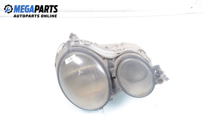 Фар за Mercedes-Benz E-Class Sedan (W210) (06.1995 - 08.2003), седан, позиция: дясна
