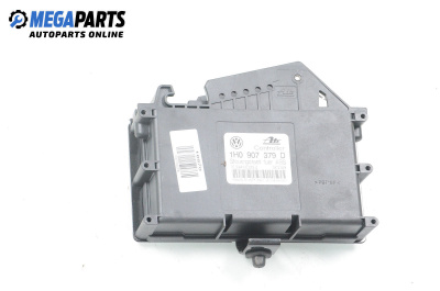 Компютър ABS за Volkswagen Passat II Sedan B3, B4 (02.1988 - 12.1997), № 1H0 907 379 D