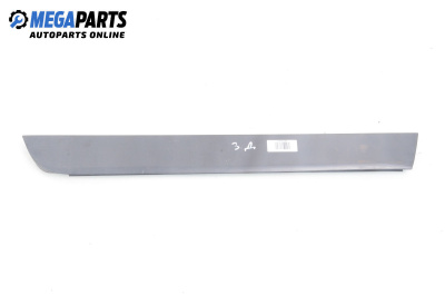 Интериорна пластмаса за Audi A4 Sedan B6 (11.2000 - 12.2004), 4+1 вр., седан, позиция: дясна