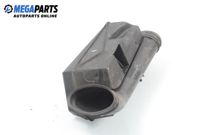 Въздуховод за Renault Megane I Hatchback (08.1995 - 12.2004) 1.4 16V (BA0D, BA1H, BA0W, BA10), 95 к.с.