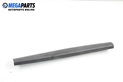 Интериорна пластмаса за Mitsubishi Outlander I SUV (03.2001 - 12.2006), 4+1 вр., джип, позиция: задна