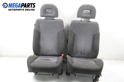 Комплект салон за Mitsubishi Outlander I SUV (03.2001 - 12.2006), 4+1 вр.