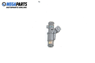 Дюза бензин за Peugeot 206 Hatchback (08.1998 - 12.2012) 1.4 i, 75 к.с.