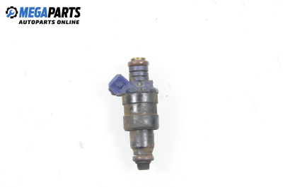 Дюза бензин за Renault Megane I Hatchback (08.1995 - 12.2004) 1.6 e (BA0F, BA0S), 90 к.с., № 866313