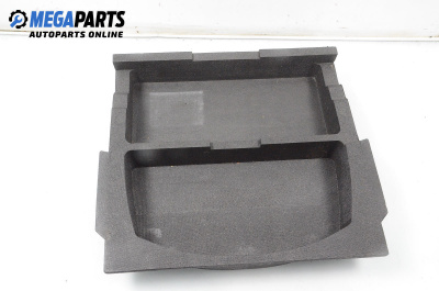 Интериорна пластмаса багажник за Subaru Legacy IV Wagon (09.2003 - 12.2009), комби