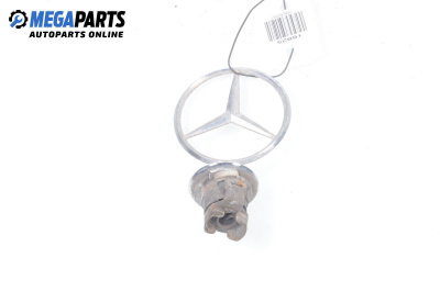 Емблема за Mercedes-Benz C-Class Sedan (W202) (03.1993 - 05.2000), седан