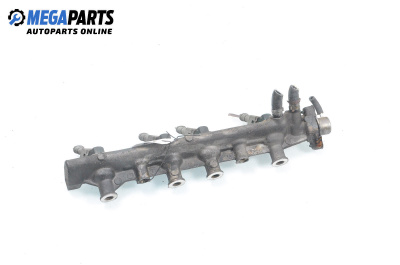 Бензинова рейка с дюзи за Renault Megane Scenic (10.1996 - 12.2001) 2.0 i (JA0G), 114 к.с.