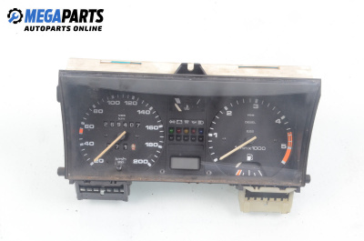 Километраж за Volkswagen Golf II Hatchback (08.1983 - 12.1992) 1.6 TD, 70 к.с.